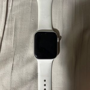 Apple Watch 6 series aluminum 44 mm only one year old in excellent condition